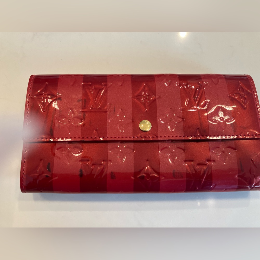 custom LV never worn!!
